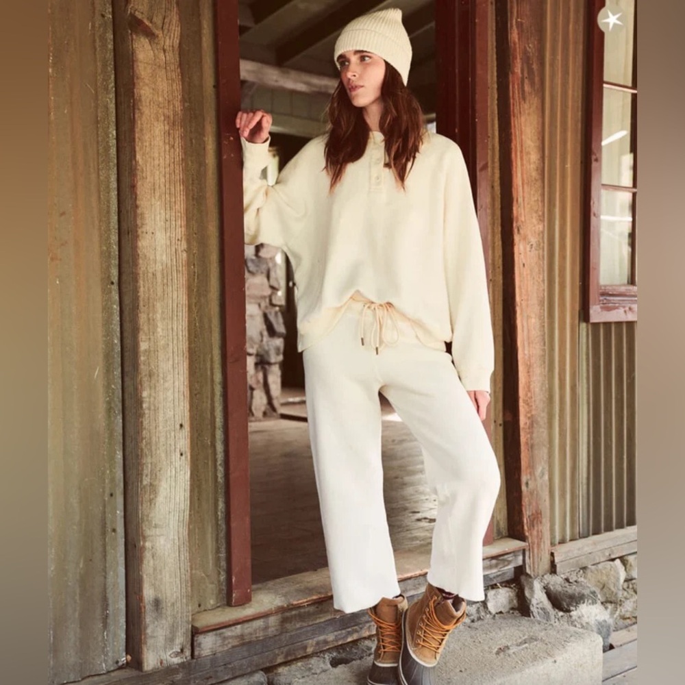 The Great - The Fleece Cropped Wide Leg Sweatpant Cream Size‎ 1 Small